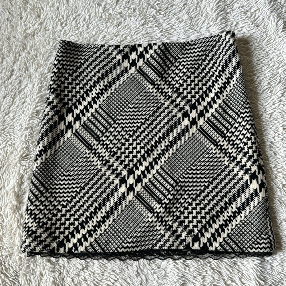 KENNETH COLE NY SKIRT black white houndstooth plaid wool short length size 12 - Picture 1 of 12